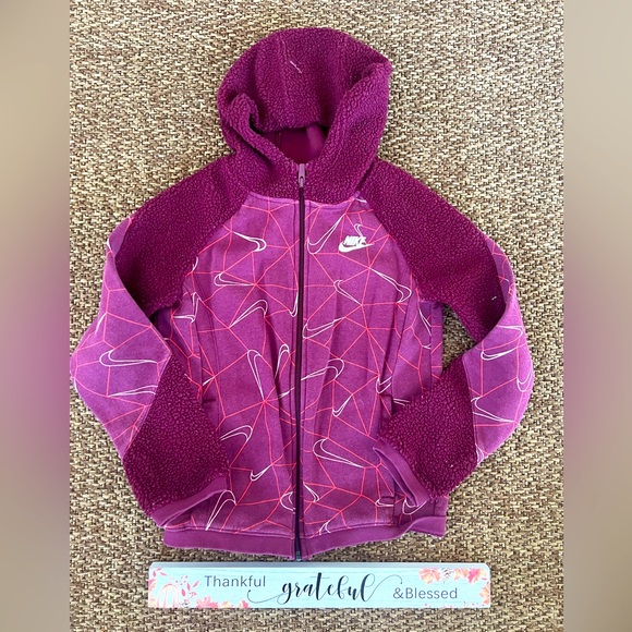 Nike Other - Girls Nike Sweater